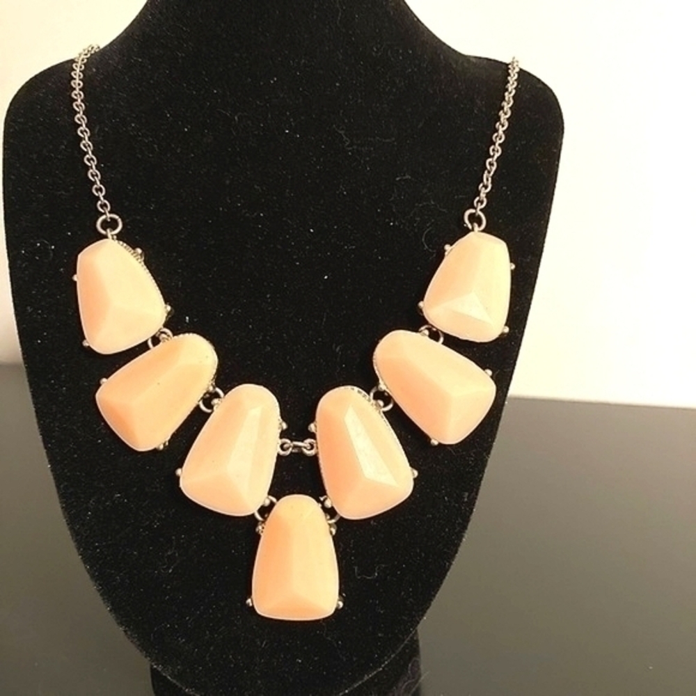 ETC cream colored bin necklace